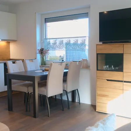 Ferienwohnung Sine 아파트 노르다히